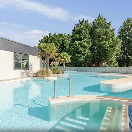 Dans Village Normandy Garden Pierre & 펜션 브랑빌