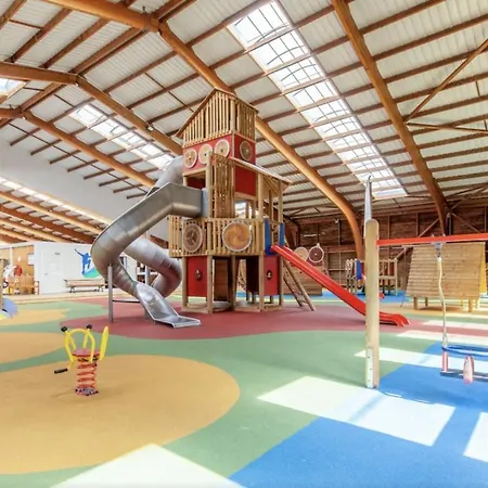 Dans Village Normandy Garden Pierre & *