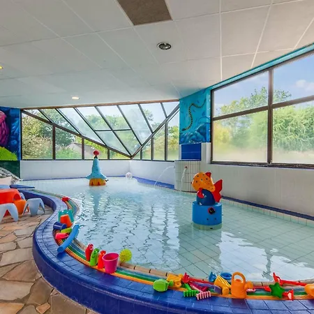 Dans Village Normandy Garden Pierre & 브랑빌