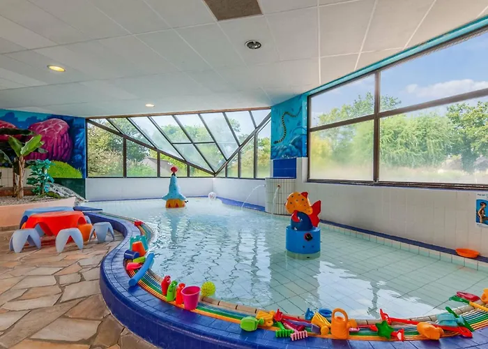 Dans Village Normandy Garden Pierre & Branville