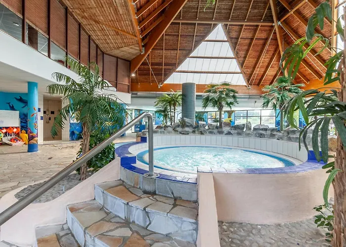 Dans Village Normandy Garden Pierre &